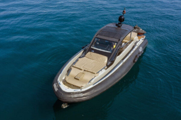 Esperienza di crociera a bordo del Motor Yacht Sacs 47, Tivat, Montenegro