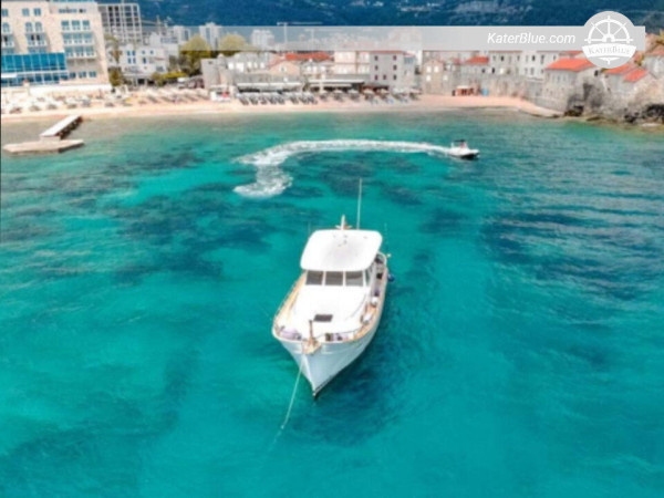 Esperienza di crociera Motor Yacht Menorquin Tivat-Montenegro