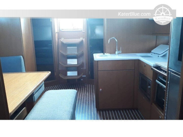 Sejloplevelse med yacht i Bayern, Tivat, Montenegro