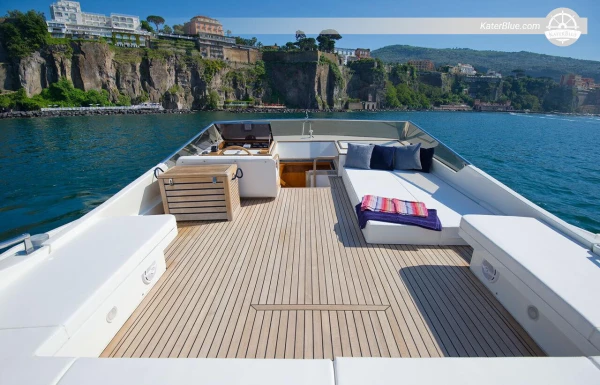 Krydstogtsoplevelse Motor Yacht Ghibli Tirana, Albanien