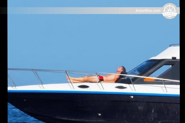 Half-Day Cruising Experience along Nusa Dua in Badung-Indonesia 