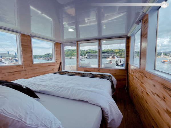 Cruising Experience Phinisi Taman Nasional Komodo-Indonesia 