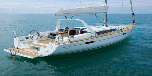 4 cabins sailing yacht Oceanis 45 Lefkada-Greece