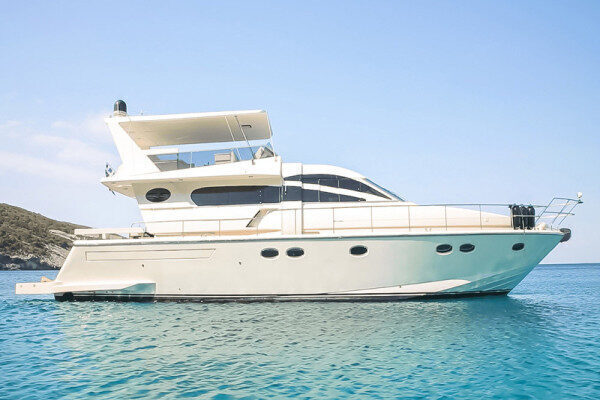 Half day 4 cabin Luxury Motor yacht Posillipo 99 Mykonos, Greece