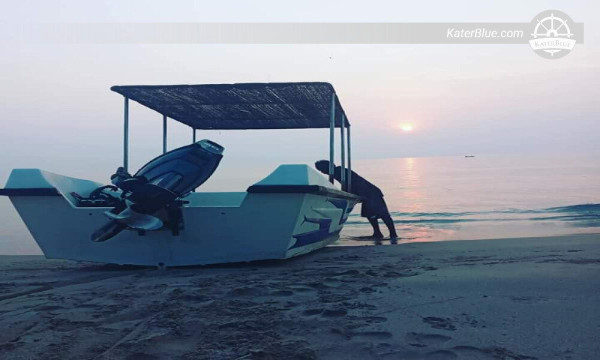 Experience fishing in deep blue ocean near Trincomalee, Sri Lanka