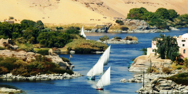 Puolen päivän ainutlaatuinen risteilykokemus Assuanin ja Egyptin välillä