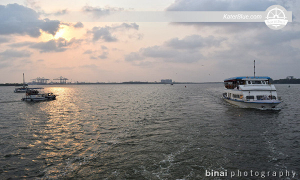 Enjoy yummy dinner on a boat with back waters Kerala-India