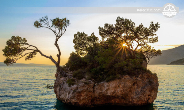 Explore a beachfront and relax Trogir-Croatia