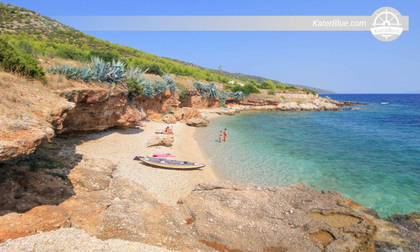 Rilassatevi sulle isole Pakleni e Hvar Trogir-Croazia