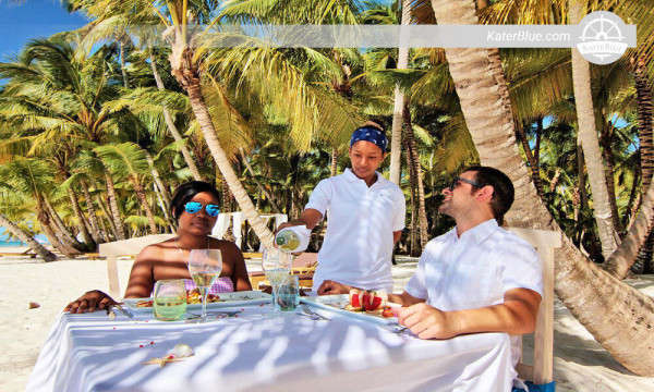 Daily private trip in motor catamaran Bayahibe, Dominican Republic