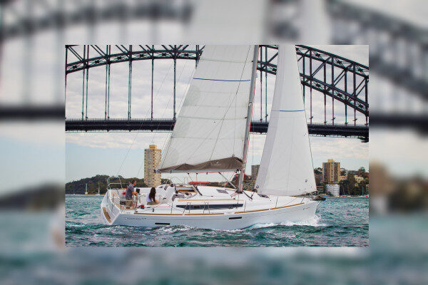 Weekly charters are offered on a perfect sailboat Mellieha-Malta