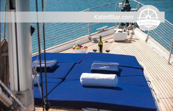 Ιστιοπλοϊκό σκάφος Beneteau Oceanis 523 Charter στη Χειμάρρα, Αλβανία