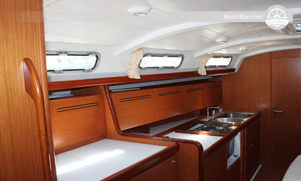 Weekly sailing charter offer on sailing yacht Sicily-Italy