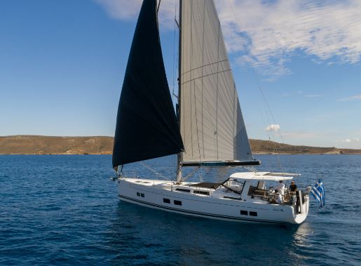 Aluguel de veleiro Hanse 588 para um dia em Saranda, Albânia