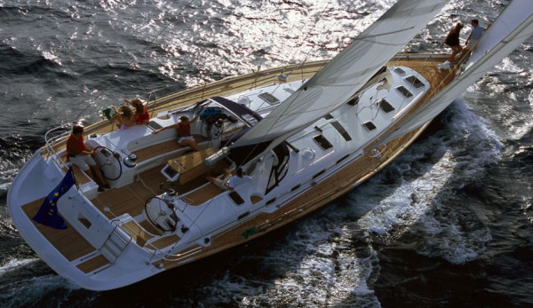 Iate à vela Beneteau Oceanis 523 Charter em Saranda, Albânia