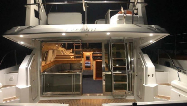 يخت فاخر Ferreti 60 Motor Yacht في فلور، ألبانيا