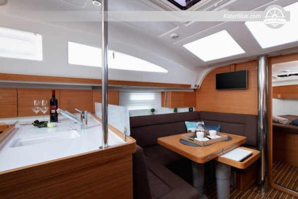 Weekly Private charter Split, Croatia