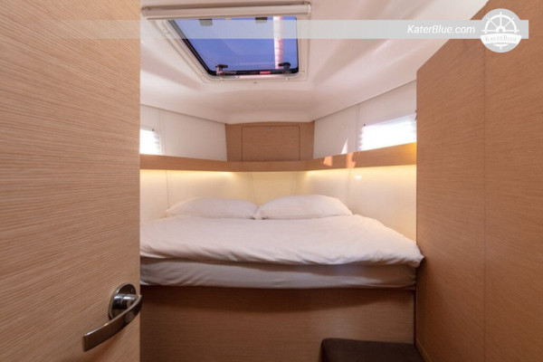 7 day family sailing yacht charter Split, Croatia