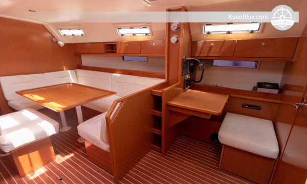 Sailing vessel weekly charter at best rates Sicily -Italy