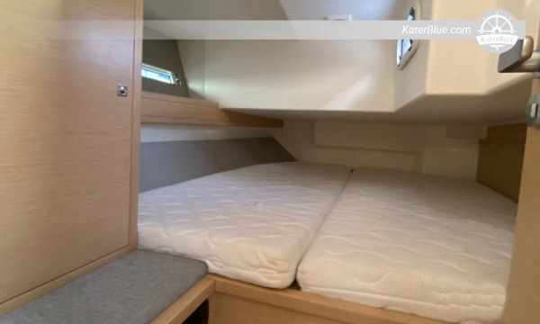 Brand new More yacht weekly charter Sicily-Italy