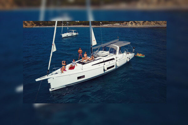 Ideal sail yacht for weekly charter Balearic islands - Spain