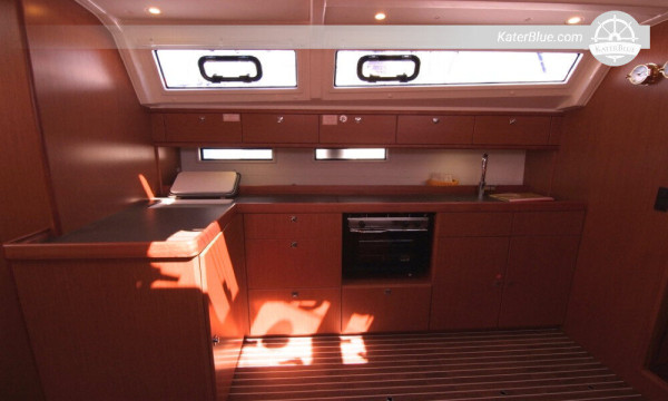 Lyxig Bavaria-yachtcharter veckovis i Punat, Kroatien