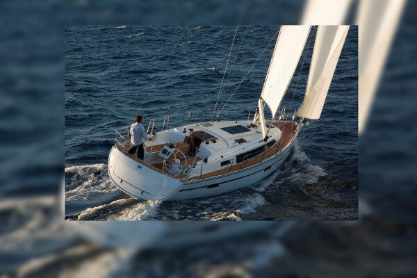 Noleggio settimanale di yacht ad Alimos, Grecia