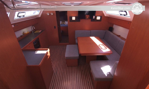 Lyxig Bavaria-yachtcharter veckovis i Punat, Kroatien