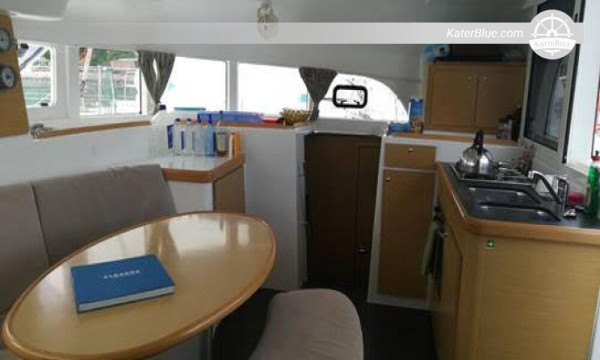 Luxury catamaran weekly charter Sicily-Italy