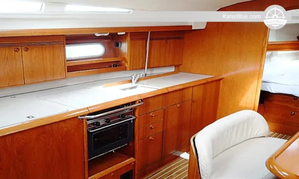 Yacht Jeanneau rinnovato per il noleggio settimanale Sukosan-Croazia