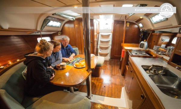 Oceanis Zeiljacht Dagcharter Ibiza-Spanje