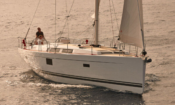 Memorable weekly charter Athens, Greece