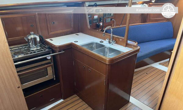 Zeiljacht Beneteau dagcharter Ibiza-Spanje