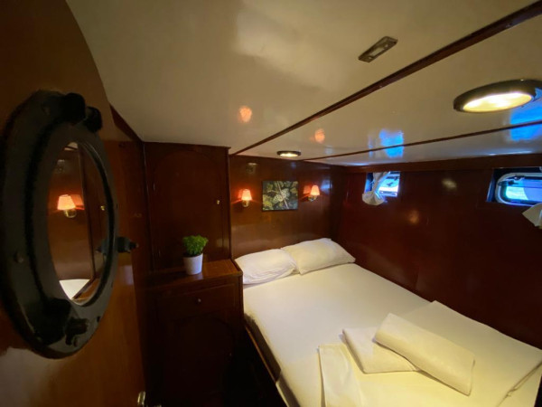 Private Flybridge Motor Yacht Charter in Gocek Turkey