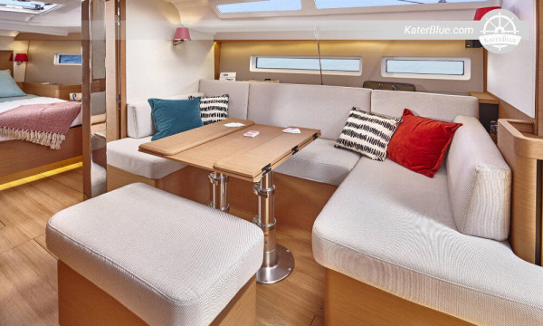 Jeanneau Yacht a noleggio settimanale Trogir, Croazia