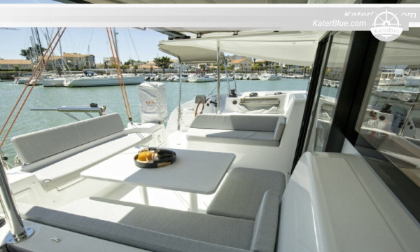 Charter settimanale intorno alle isole greche a Volos, Grecia