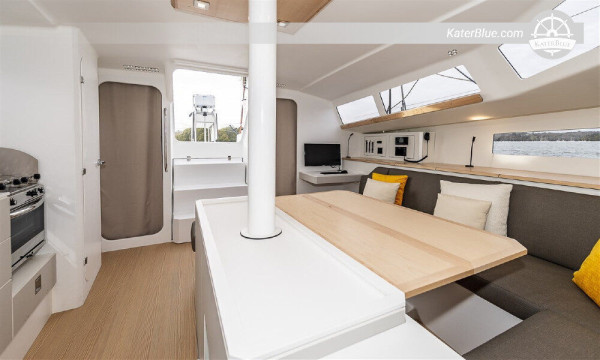 Luxury sail yacht for weekly charter La Rochelle-France