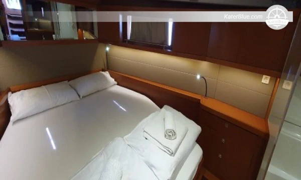 Noleggio settimanale di un'imbarcazione Beneteau intorno a Dubrovnik-Croazia