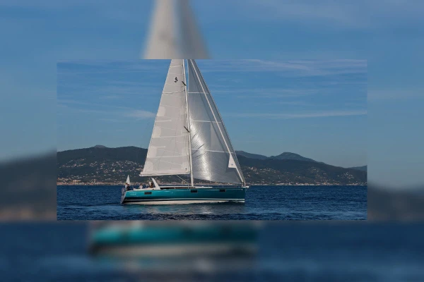 Noleggio settimanale di un'imbarcazione Beneteau intorno a Dubrovnik-Croazia