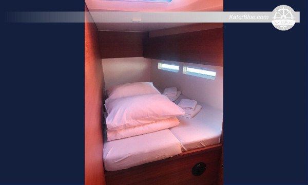 Di più yacht in affitto settimanale a Hvar-Croazia