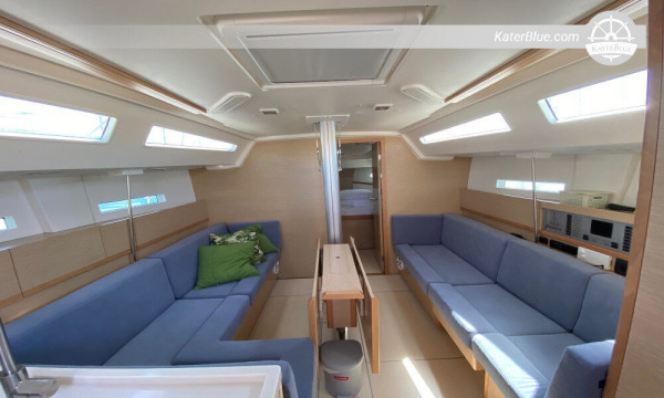 Premium More yacht in affitto settimanale Hvar-Croazia
