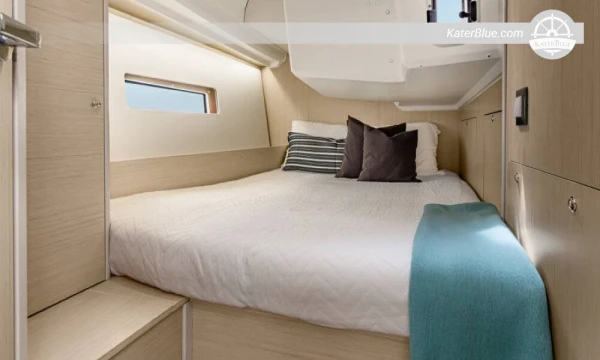 Bateau haut de gamme disponible à la location à la semaine à Dubrovnik (Croatie)