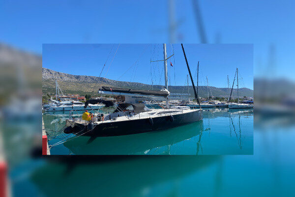 Premium More yacht per noleggio settimanale Brac-Croazia
