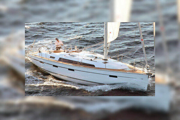 Noleggio settimanale di barche a vela Maslinica-Croazia