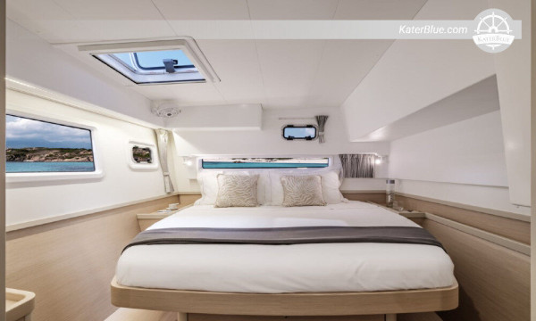 Catamarano perfetto per il viaggio in yachting Hvar, Croazia
