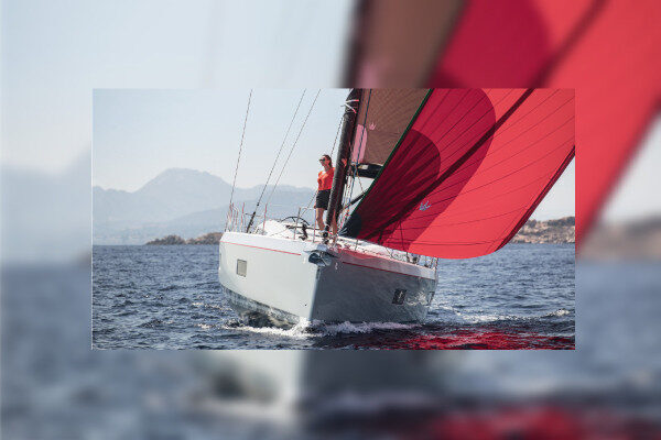 Yacht Beneteau accessibile per il noleggio settimanale a Vis-Croazia