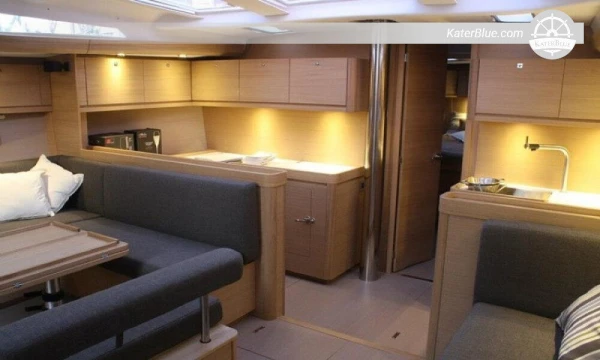 Dufour vessel weekly charters Mallorca-Spain
