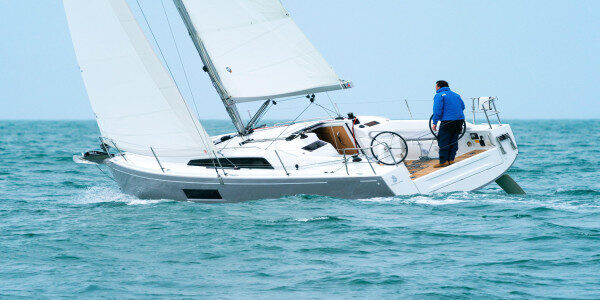 Weekly Bareboat Charter along the Eastern coast in Palma de Mallorca, Spain