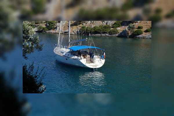 Half-Day charter on Jeanneau vessel with Skipper Mallorca-Spain