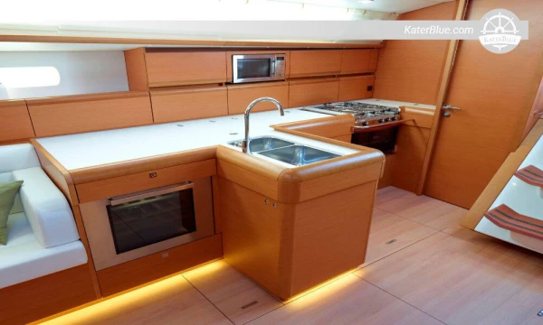Deluxe vessel weekly charters Gran Canary-Spain
